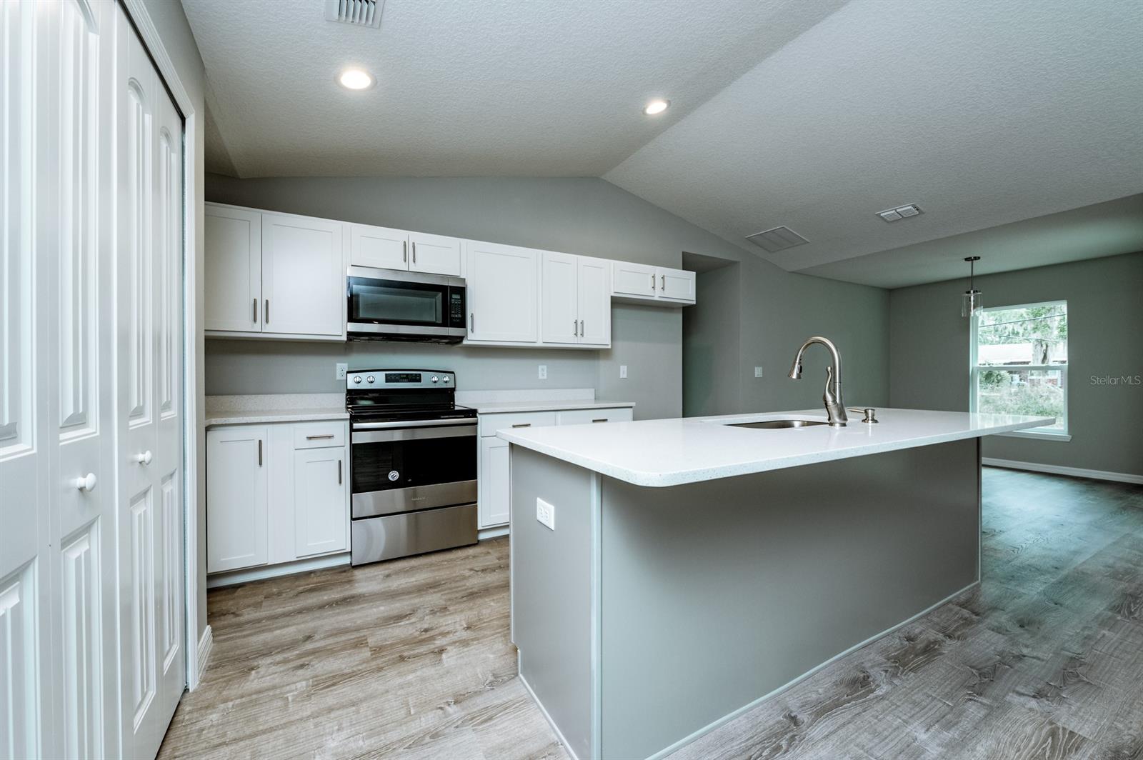 Florida Shores Un #8 Rev P - Residential