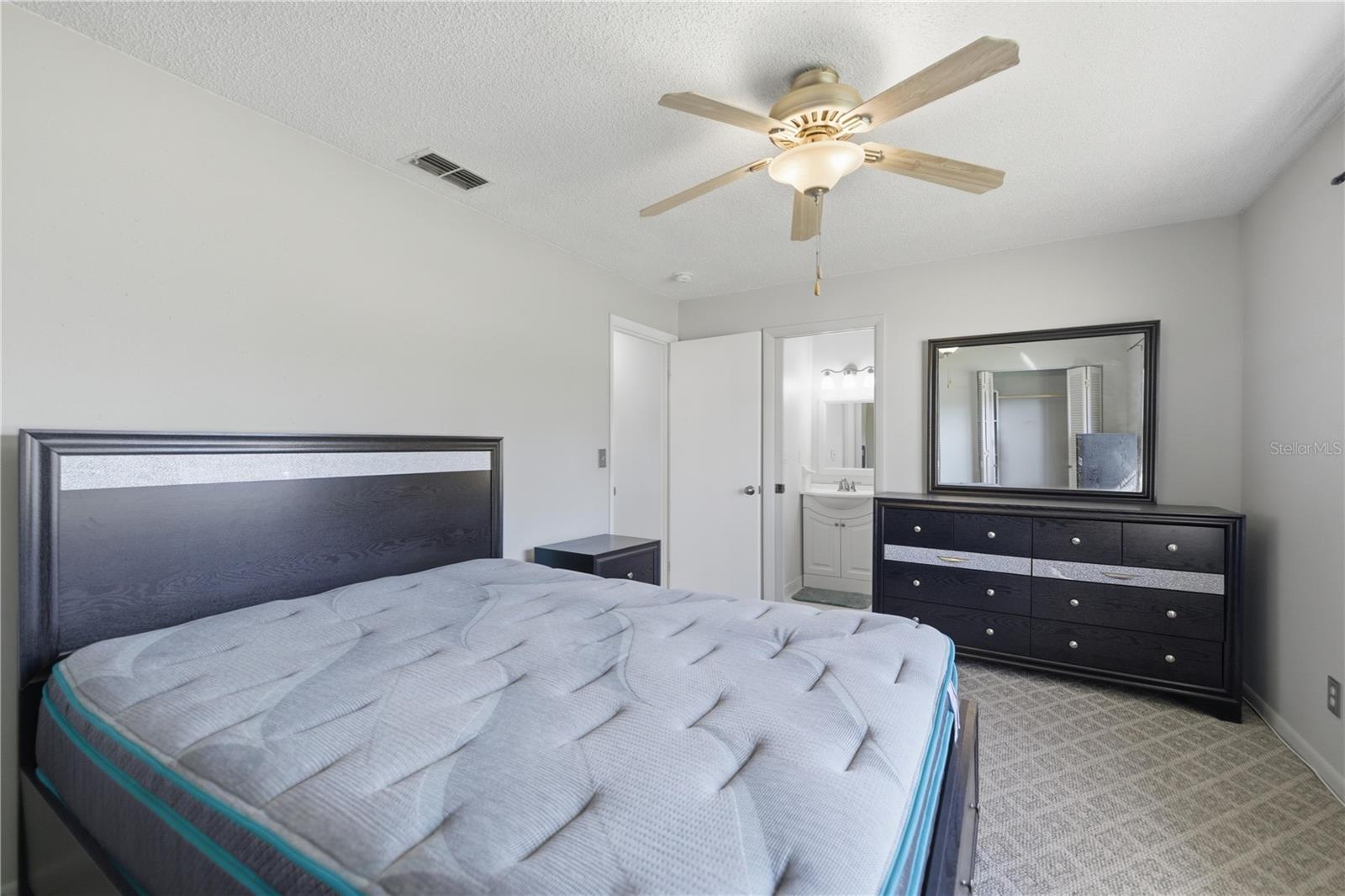 FLORIDA HEIGHTS - Residential