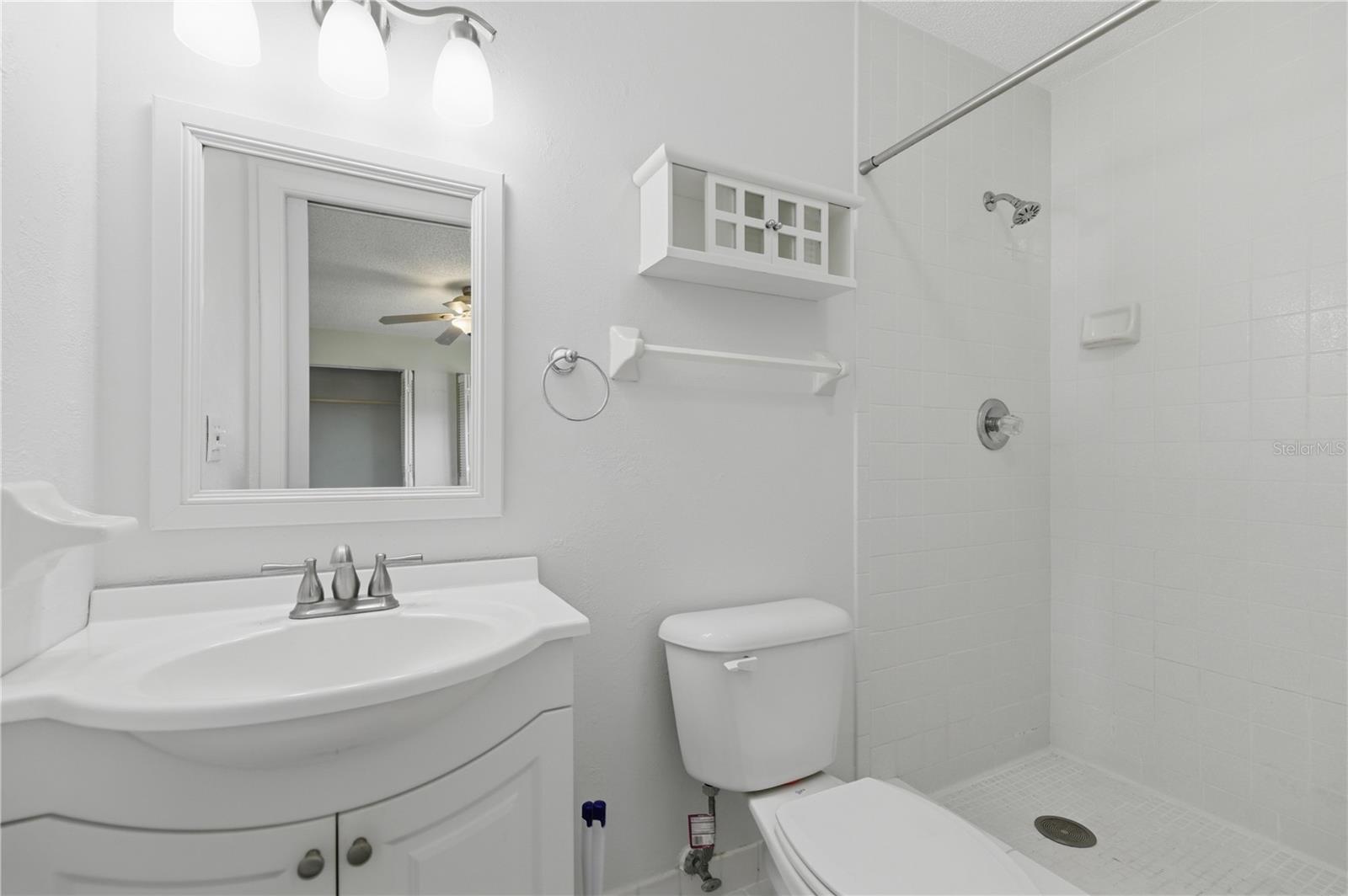 FLORIDA HEIGHTS - Residential