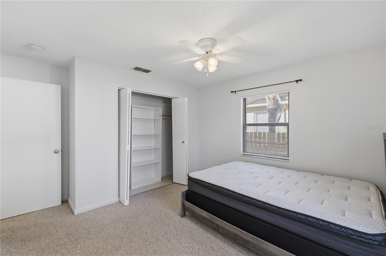 FLORIDA HEIGHTS - Residential