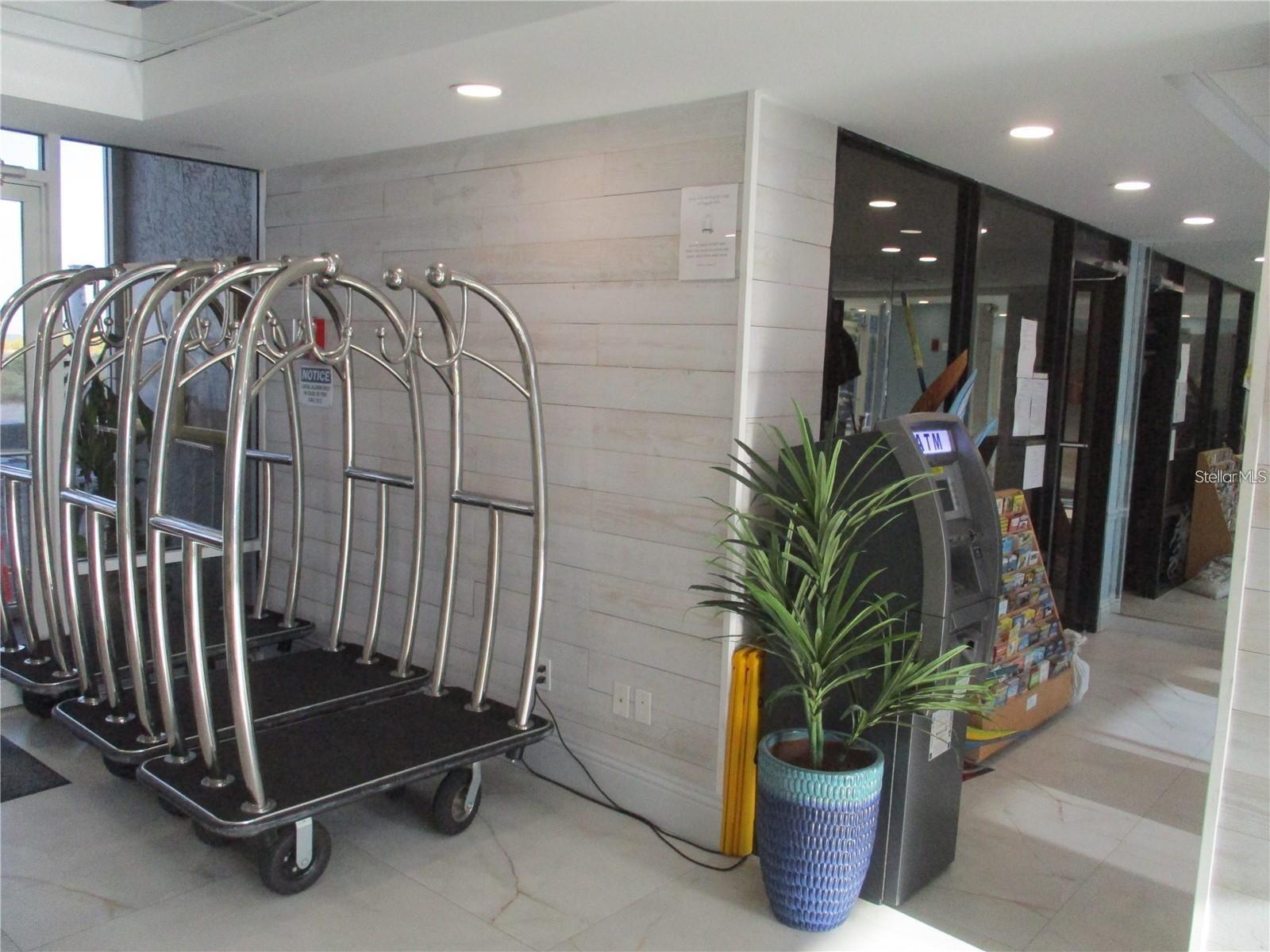 ISLAND INN CONDO - Residential