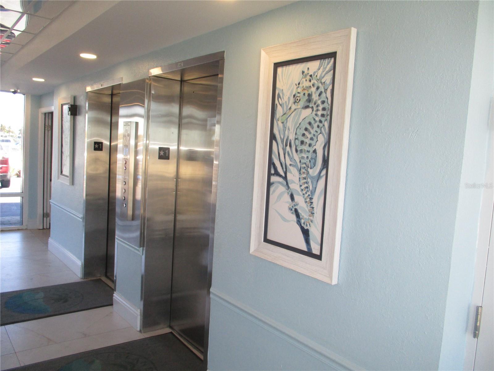 ISLAND INN CONDO - Residential