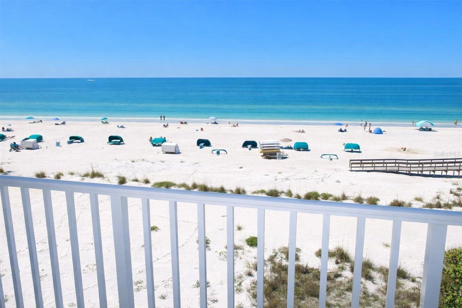 ISLAND INN CONDO - Residential