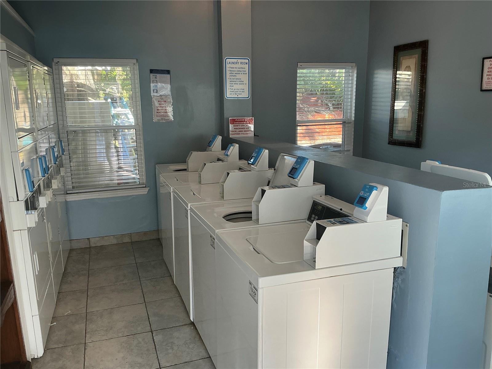 REGENCY PARK AT LAKE MARY A CONDO - Residential