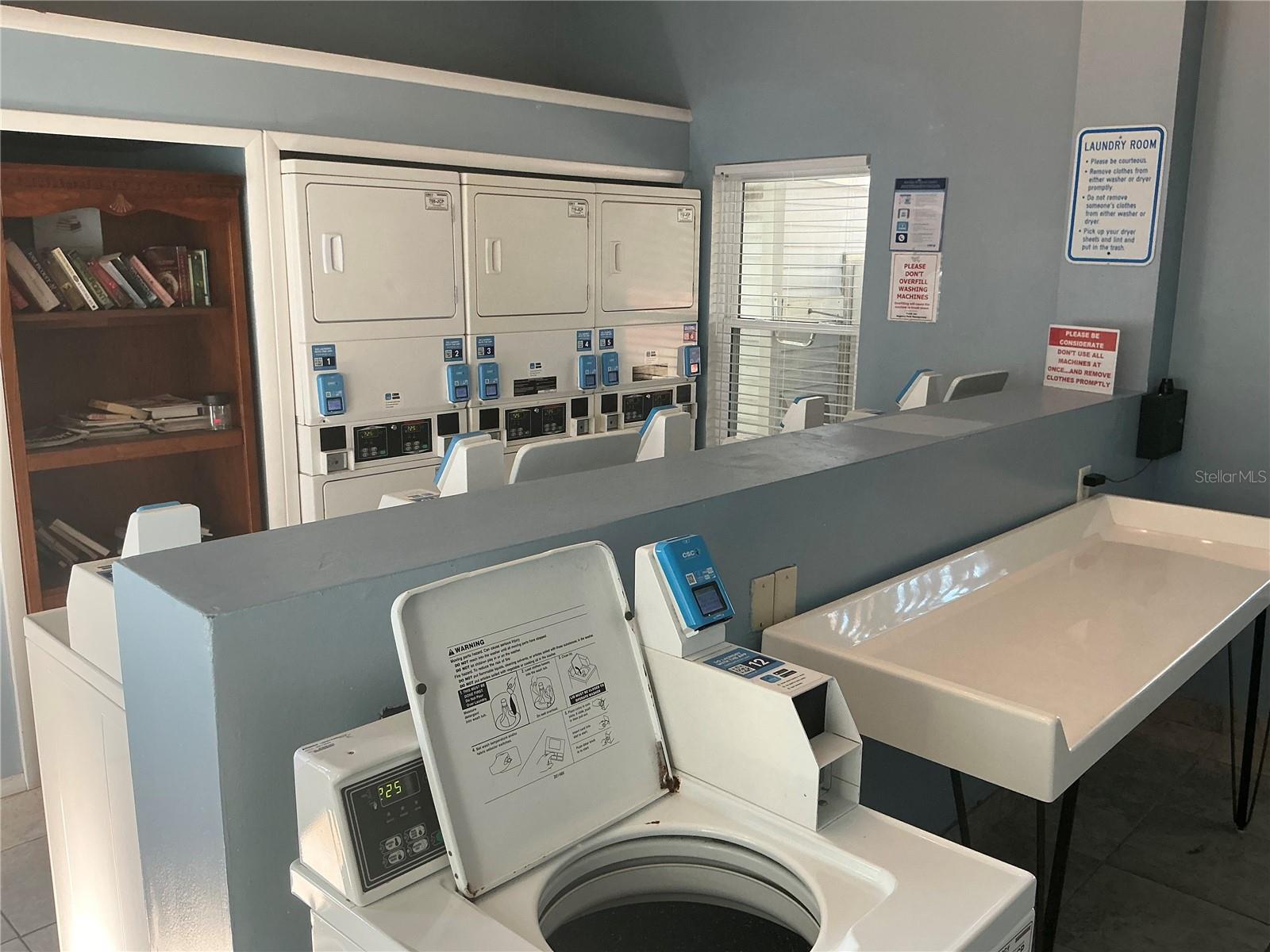 REGENCY PARK AT LAKE MARY A CONDO - Residential