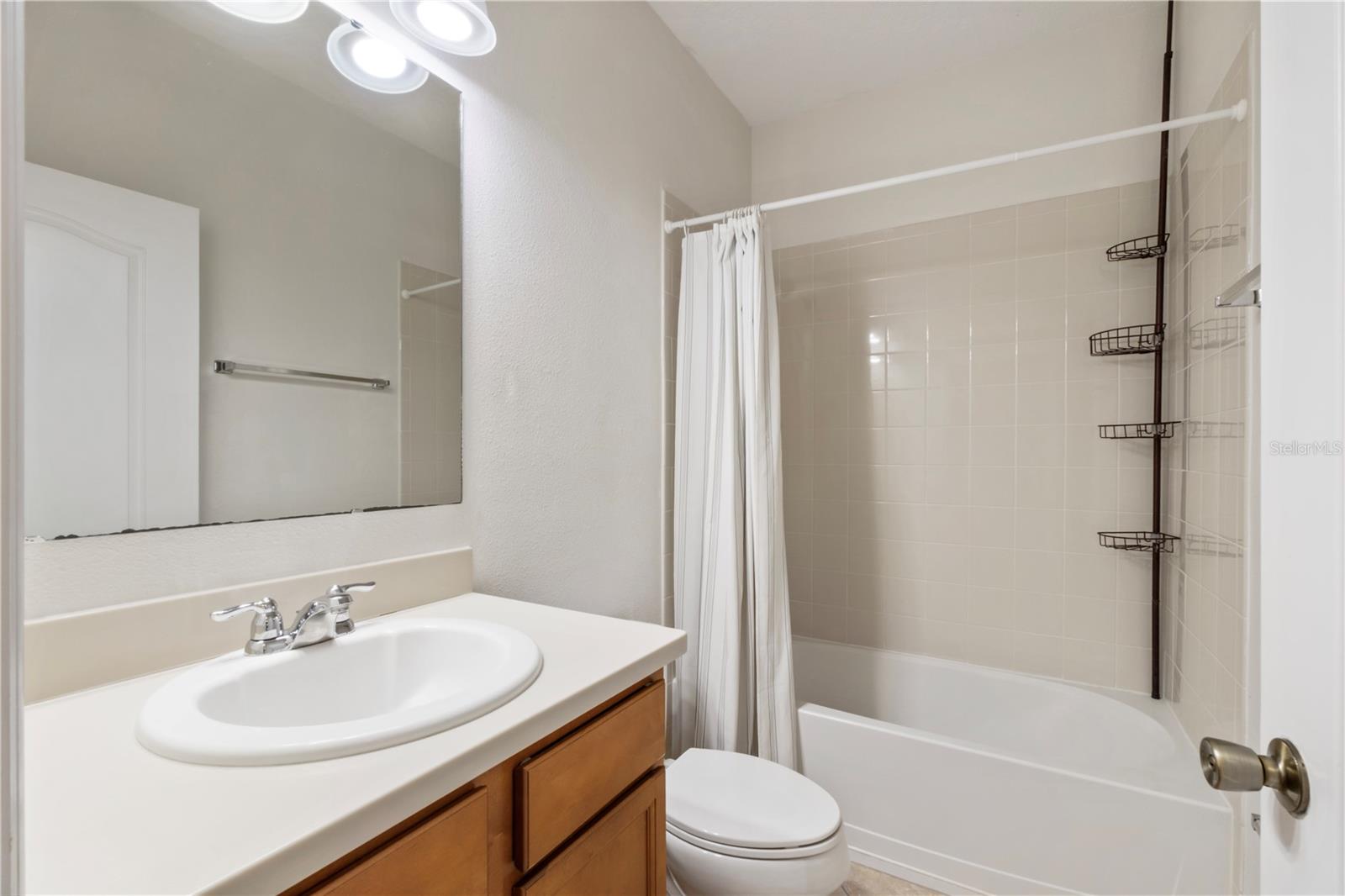 LAKE BURDEN SOUTH PH 2 - Residential Lease