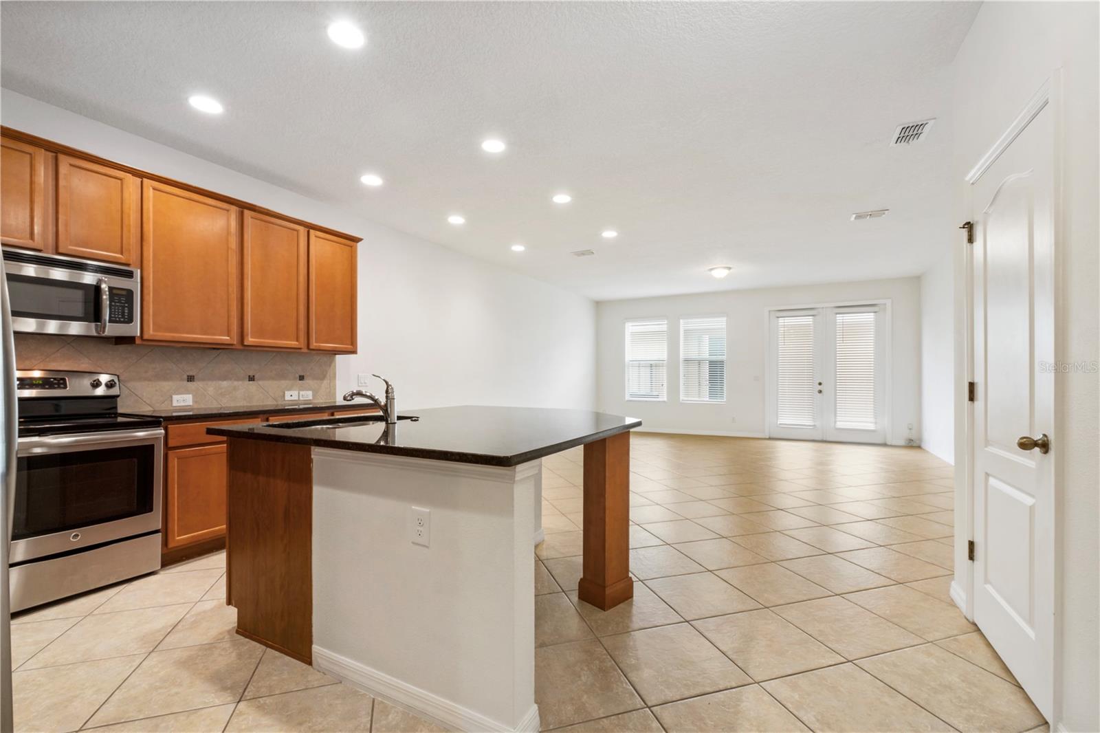 LAKE BURDEN SOUTH PH 2 - Residential Lease