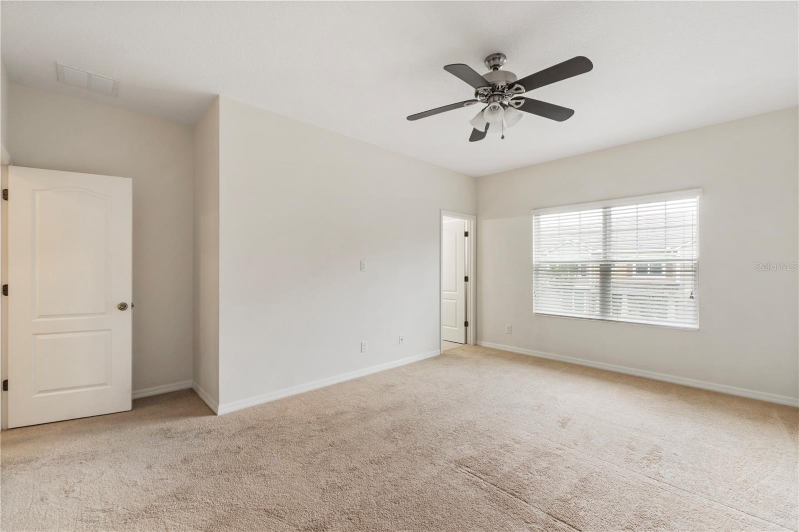 LAKE BURDEN SOUTH PH 2 - Residential Lease