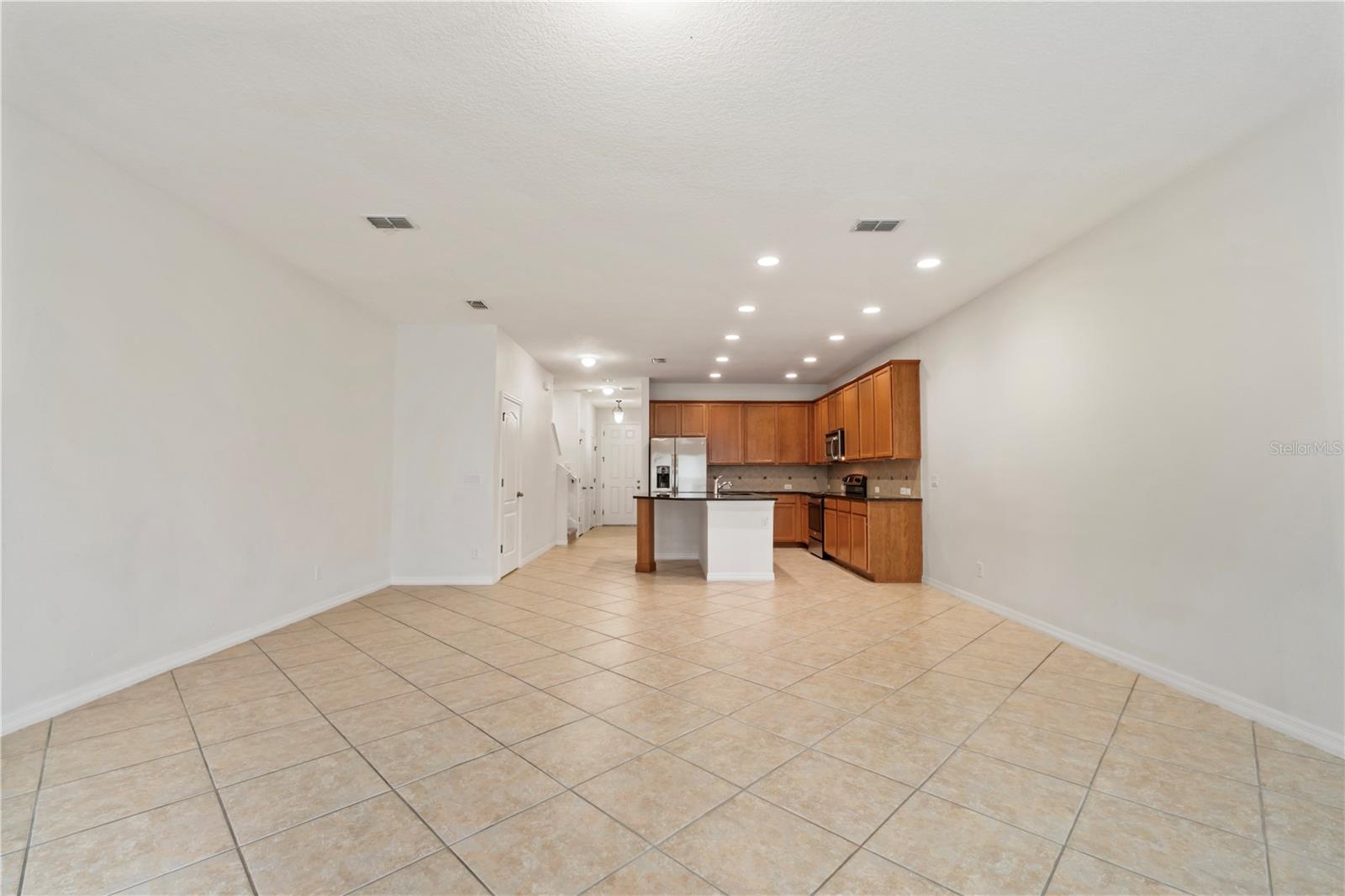 LAKE BURDEN SOUTH PH 2 - Residential Lease