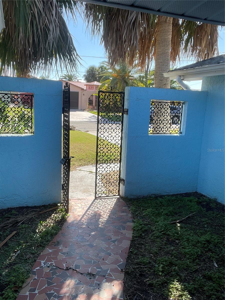 SEA PINES - Residential