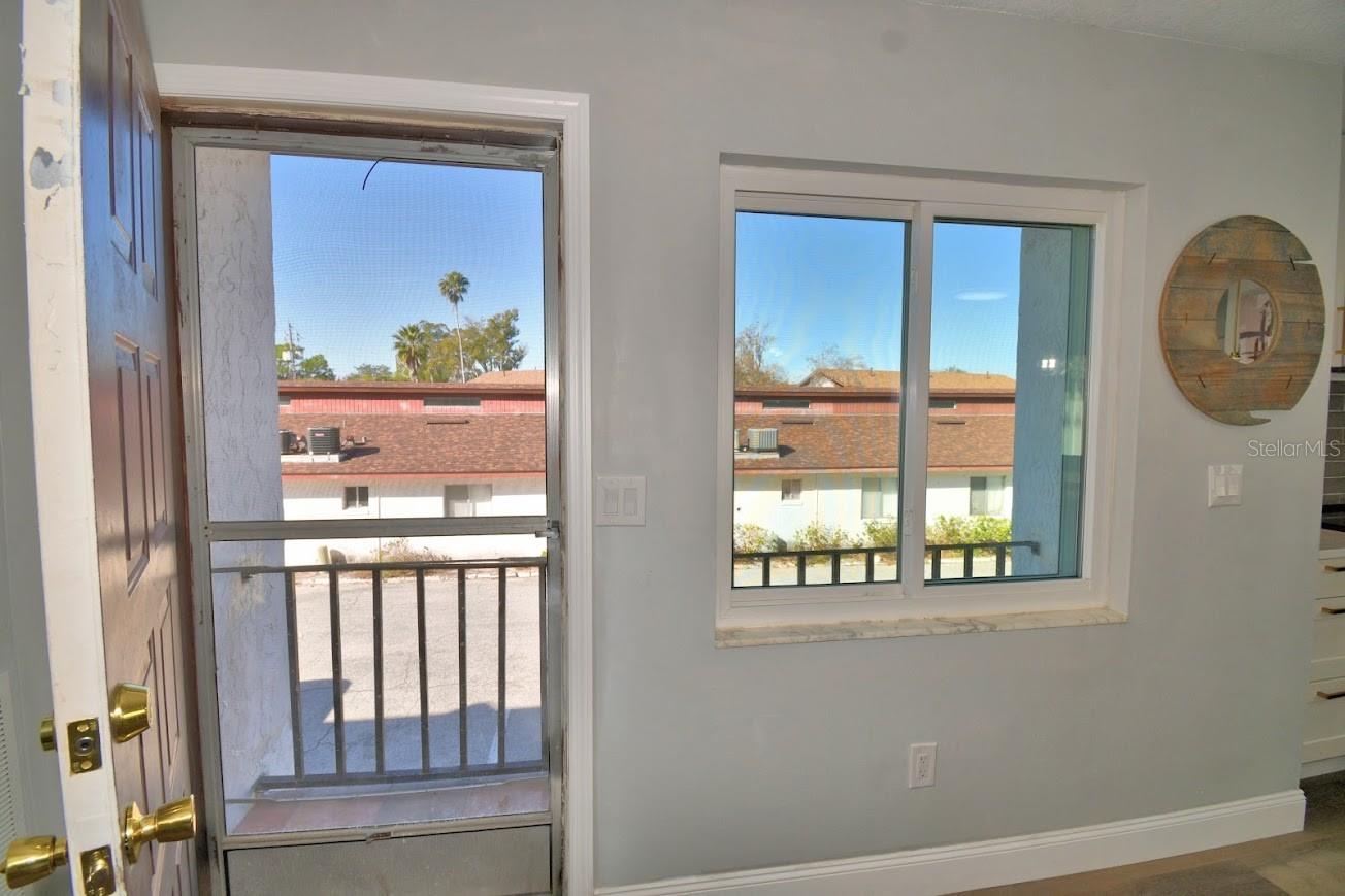 LAKE KIT - Residential