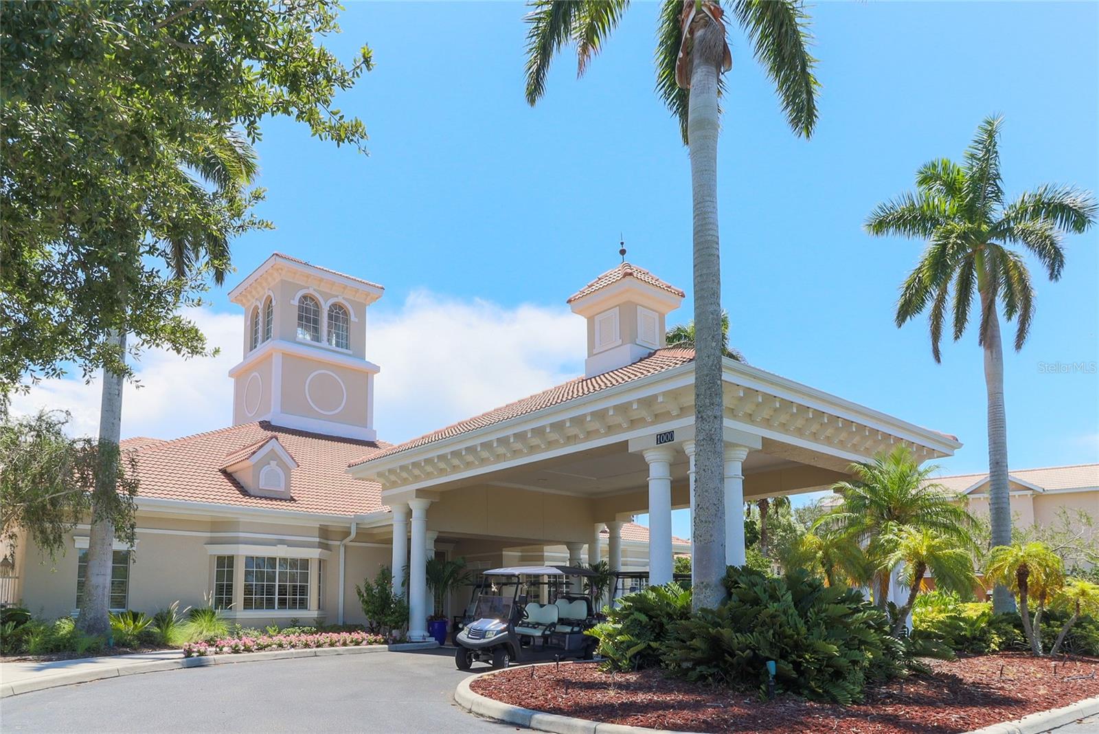 THE VILLAS AT VENICE - Residential