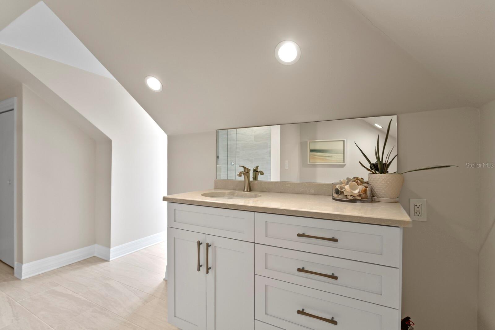 BEL-MAR REVISED ISLAND UNIT - Residential Lease