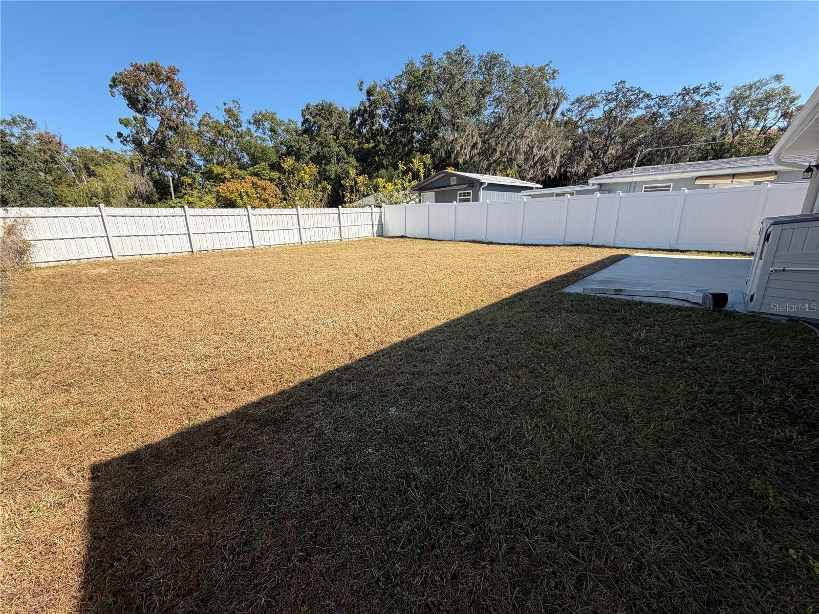 RIVIERA SUB - Residential Lease