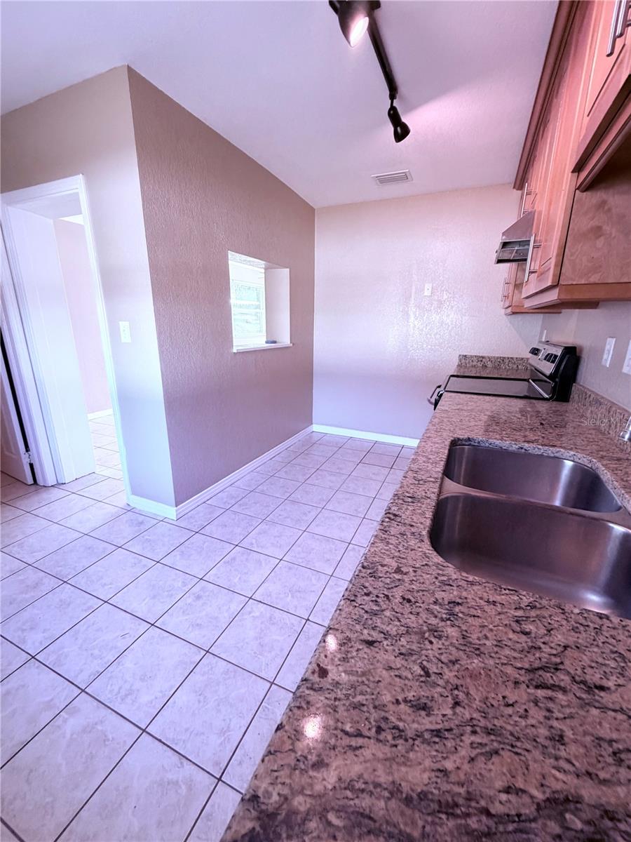 RIVIERA SUB - Residential Lease