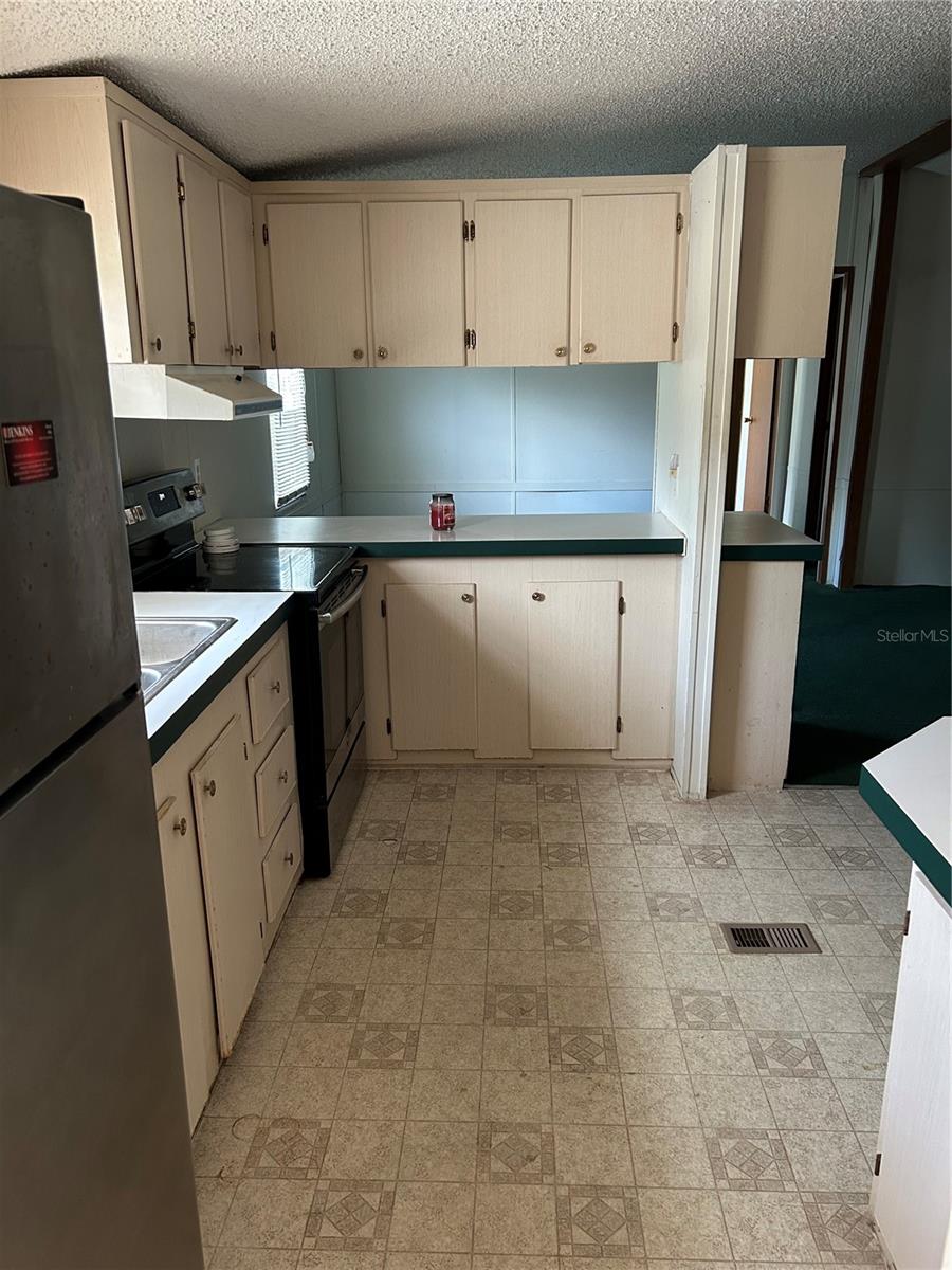 8286 S VINE TERRACE