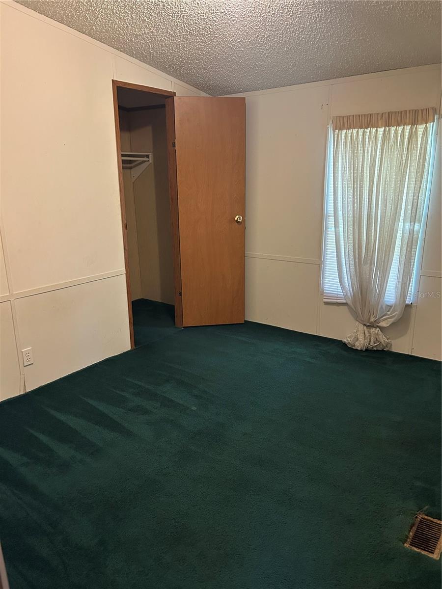 FLORA DALE - Residential