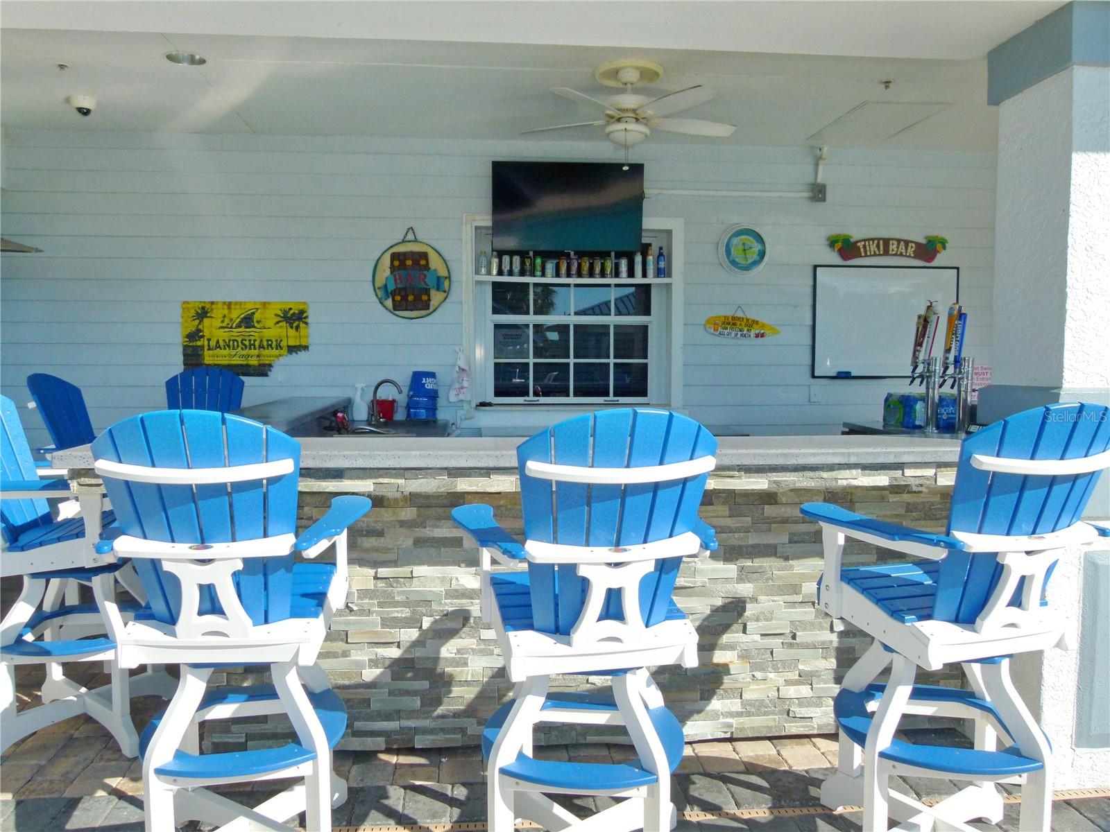 SILVER PALMS RV RESORT - Land