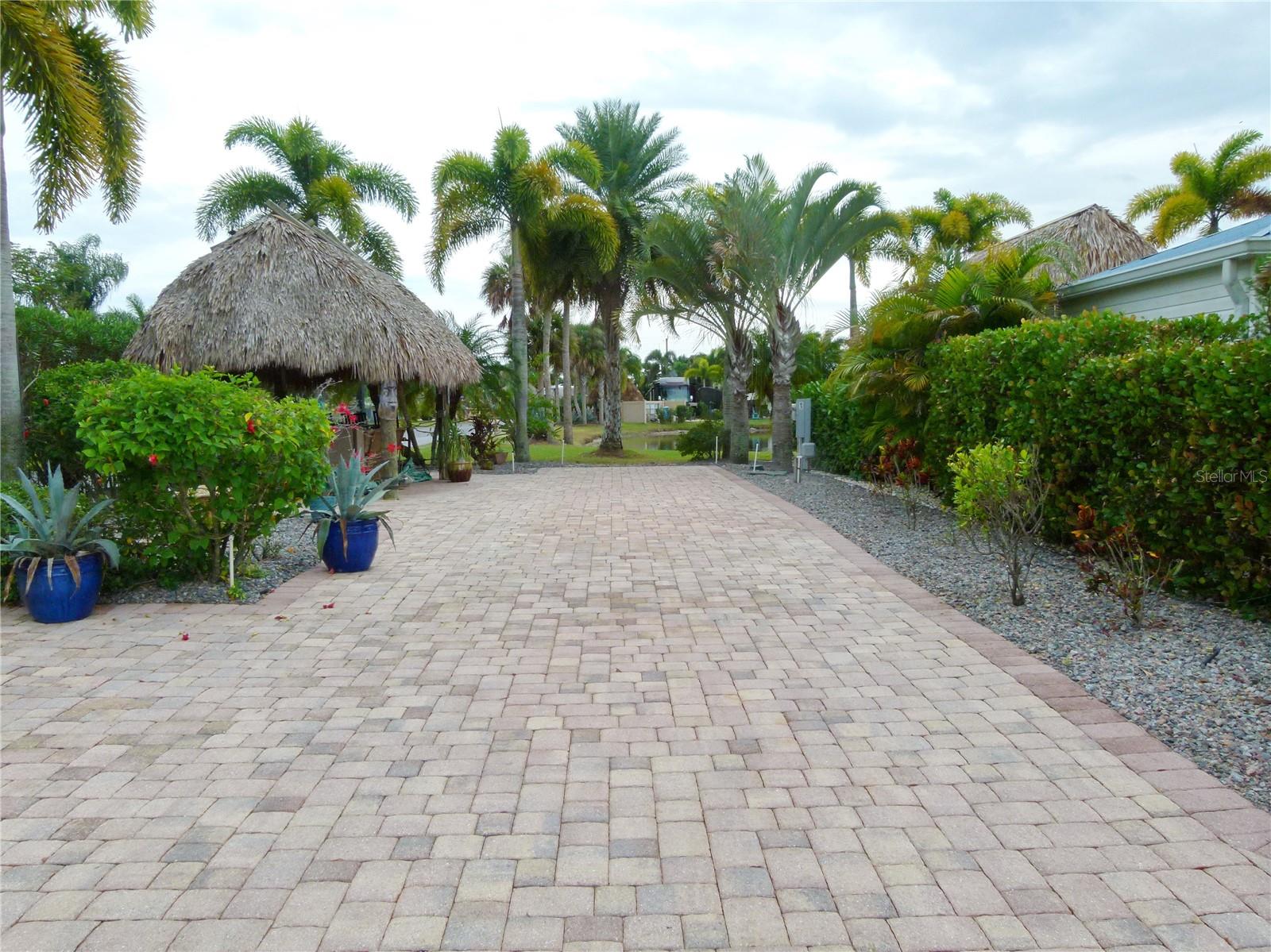 SILVER PALMS RV RESORT - Land