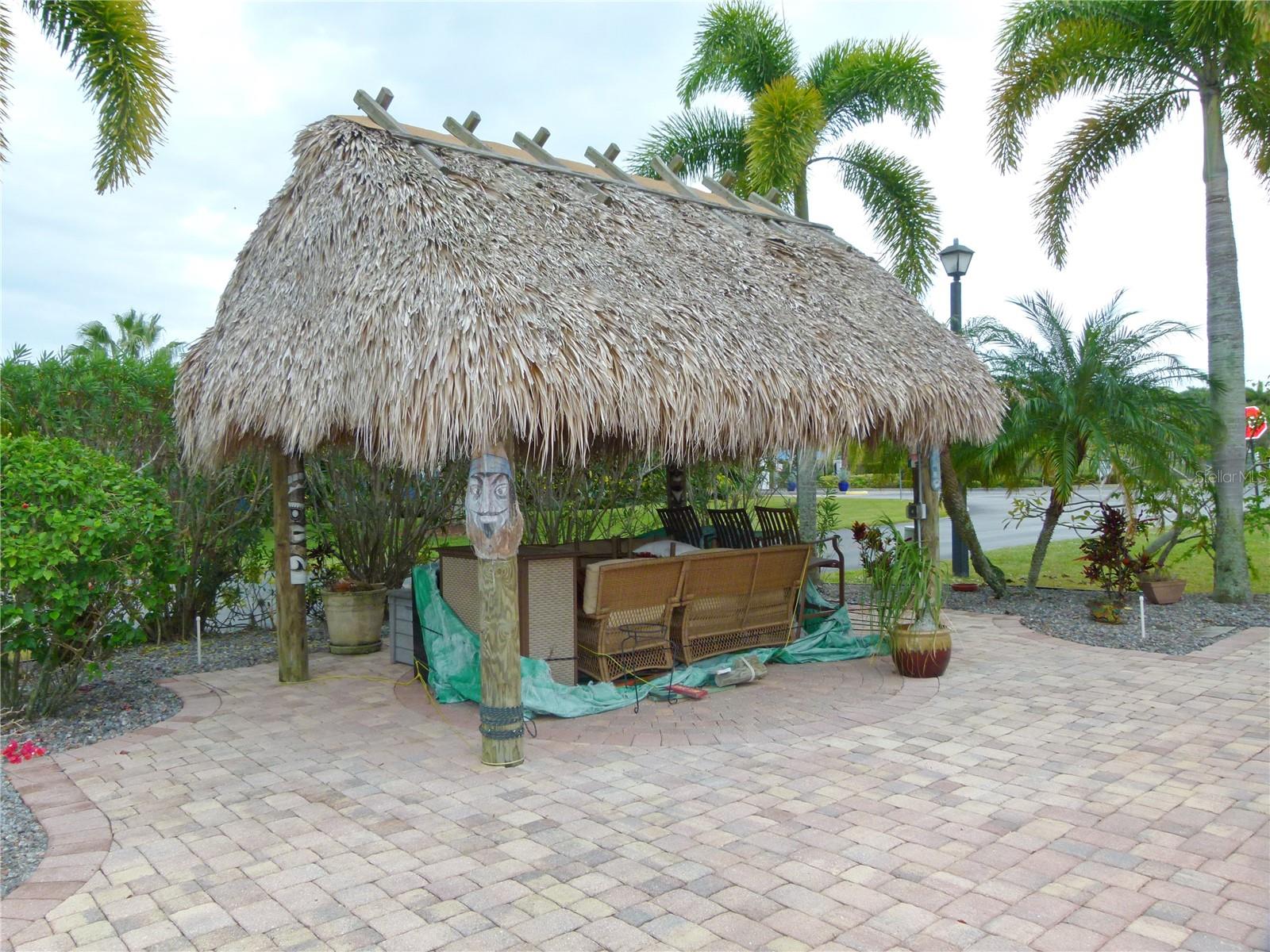 SILVER PALMS RV RESORT - Land