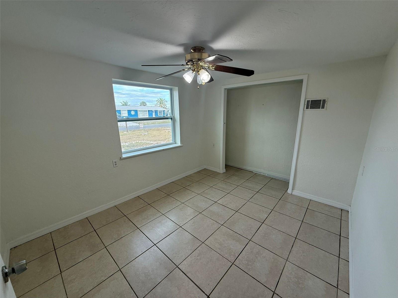 ROCKY CRK GARDENS - Residential Lease