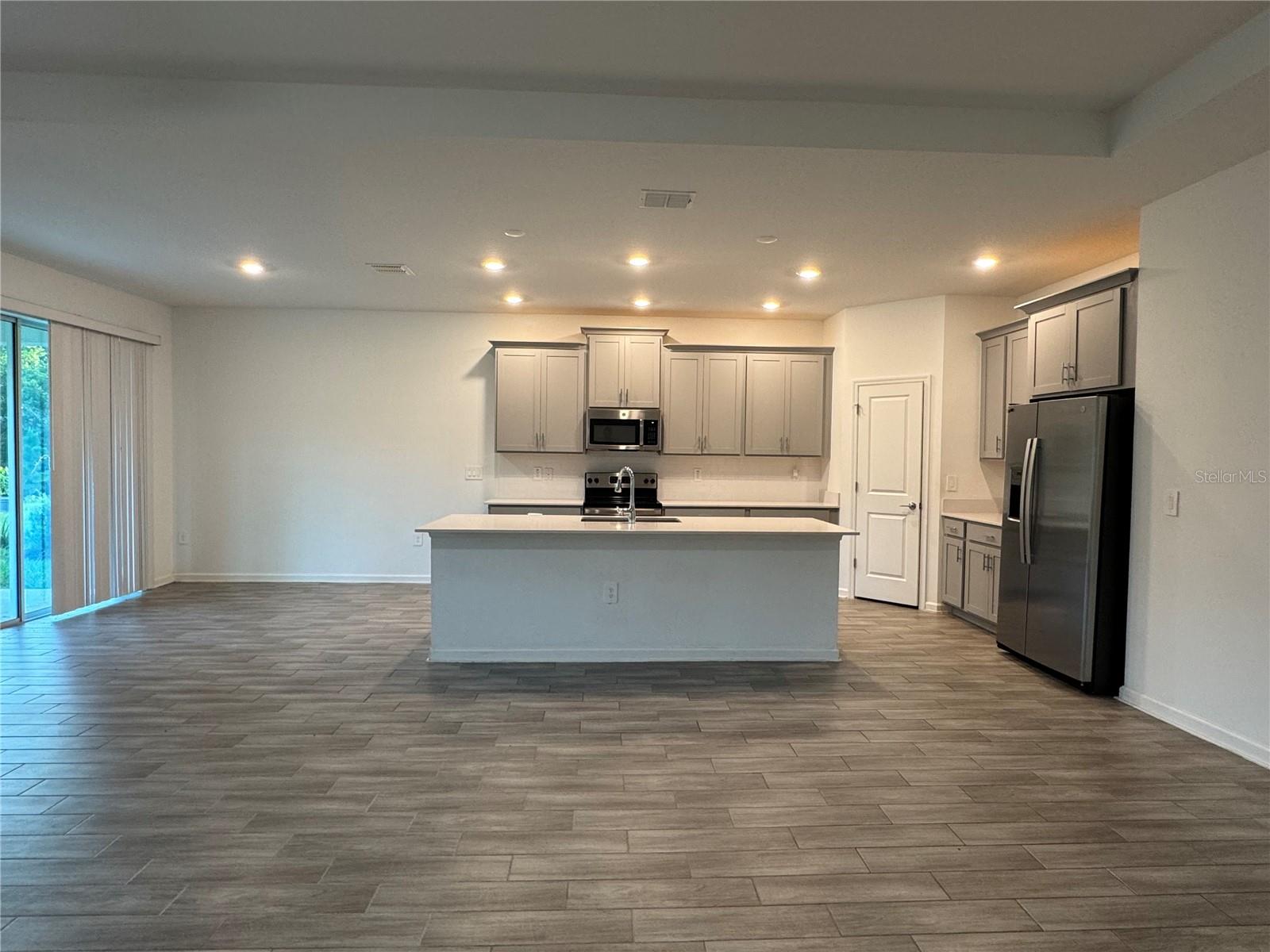 PINE GLEN - Residential Lease