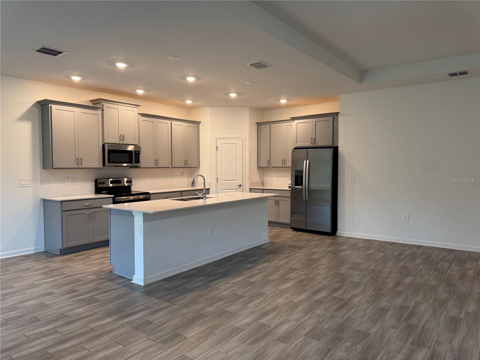 PINE GLEN - Residential Lease