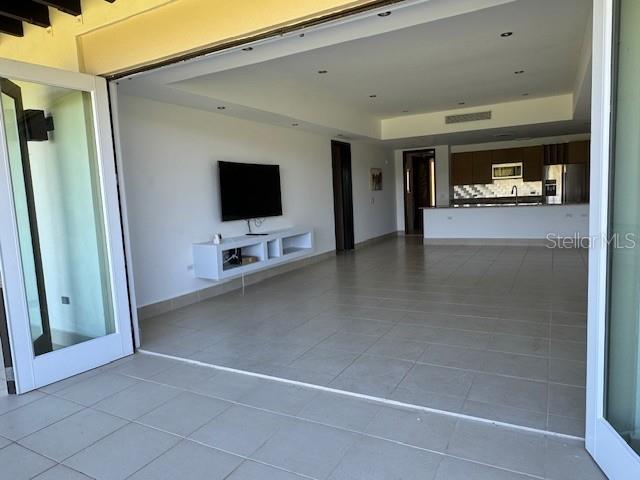 LAS VERANDAS CONDOMINIUM - Residential