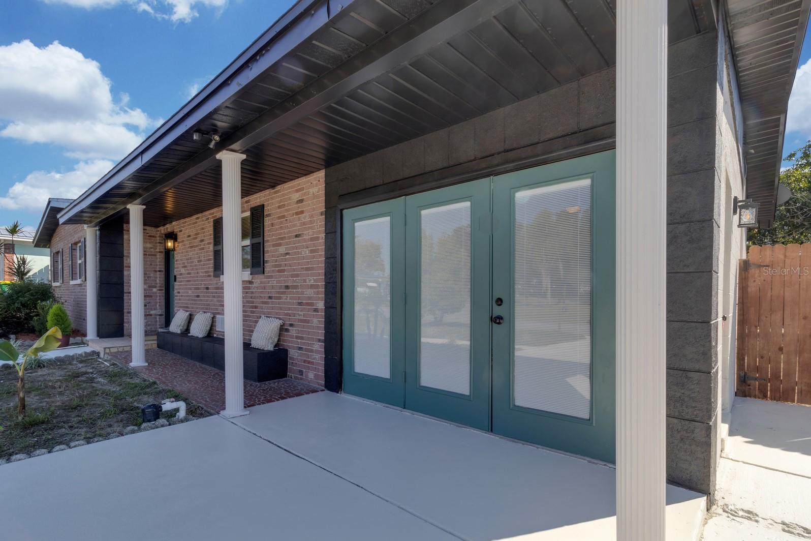 IMPERIAL ESTATES - Residential