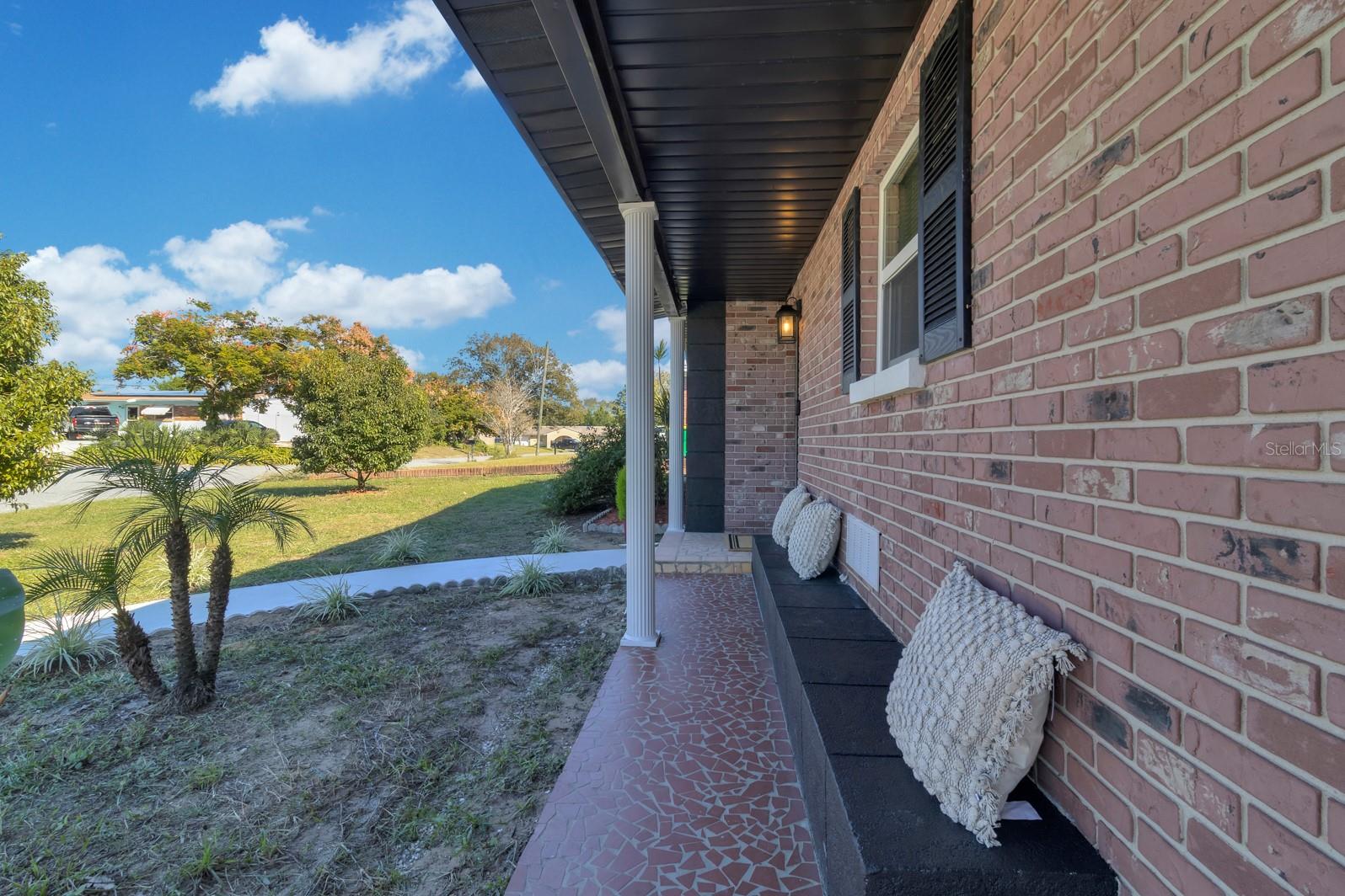 IMPERIAL ESTATES - Residential