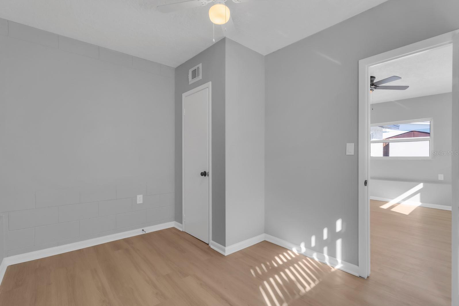 IMPERIAL ESTATES - Residential