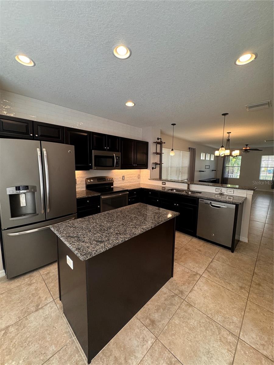 WOODBROOK PH II-B - Residential Lease
