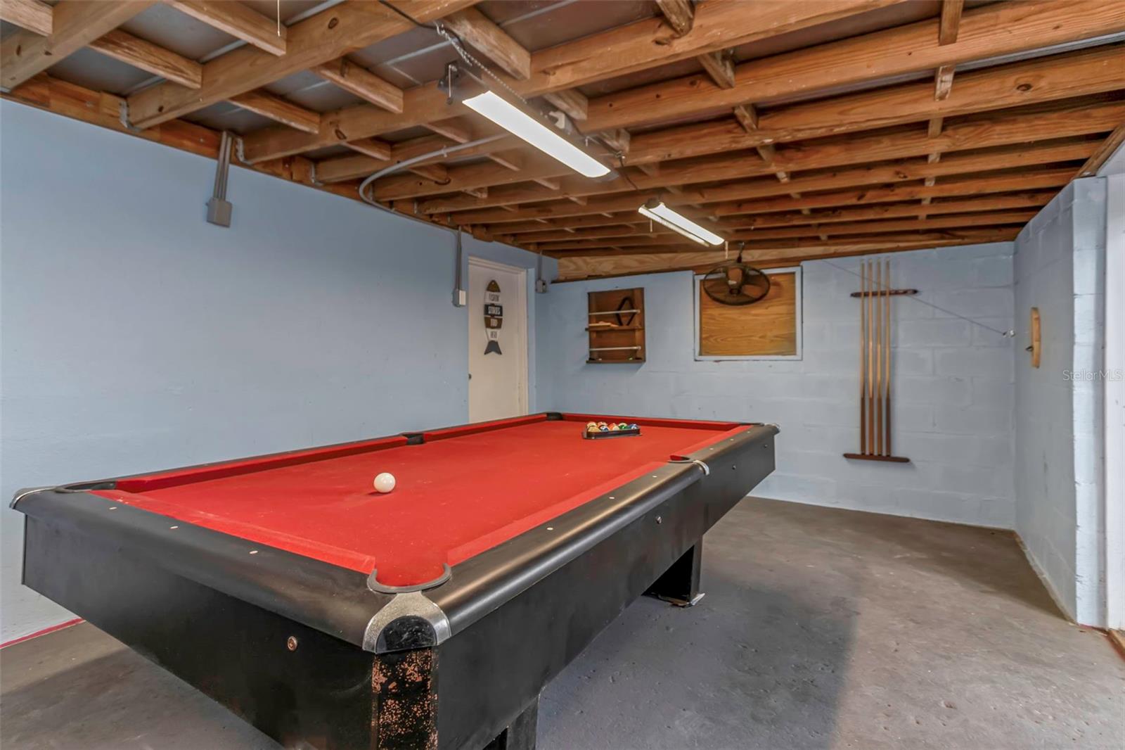 BAY RIDGE TERRACE UNIT 4 - Residential