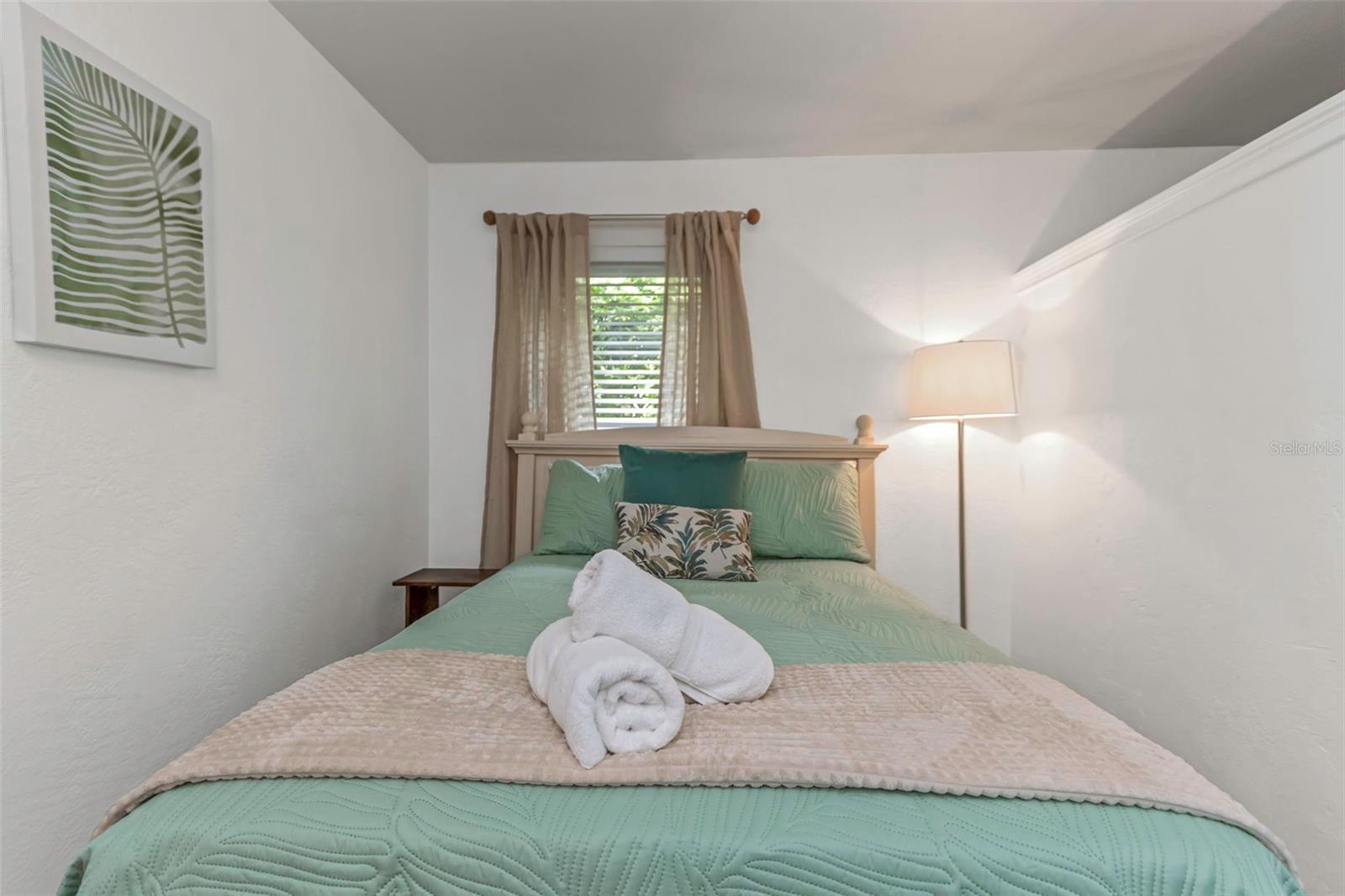 BAY RIDGE TERRACE UNIT 4 - Residential