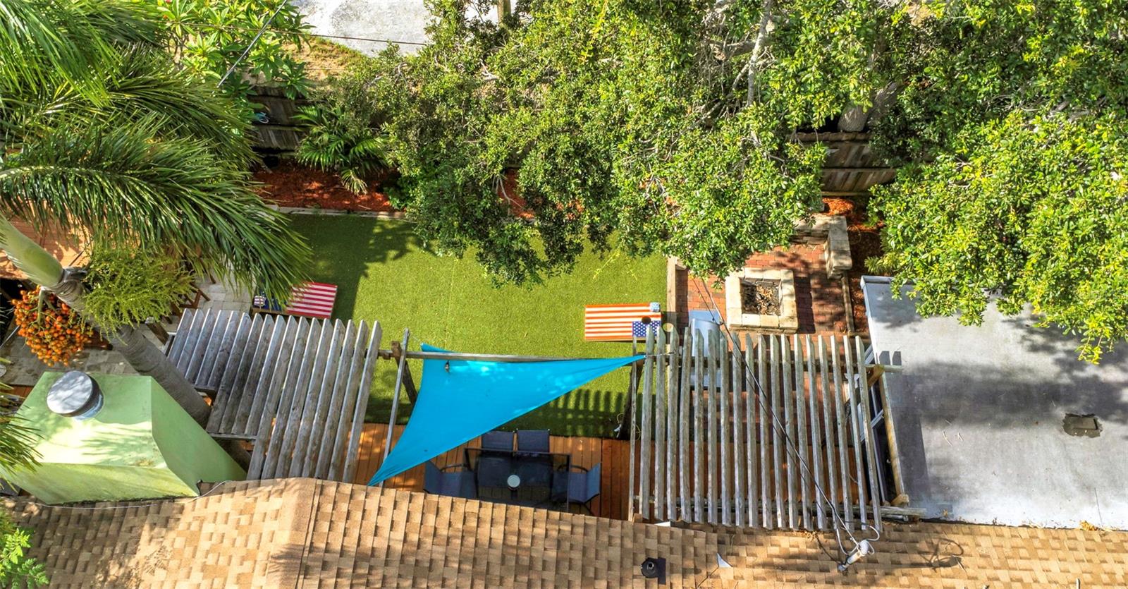 BAY RIDGE TERRACE UNIT 4 - Residential