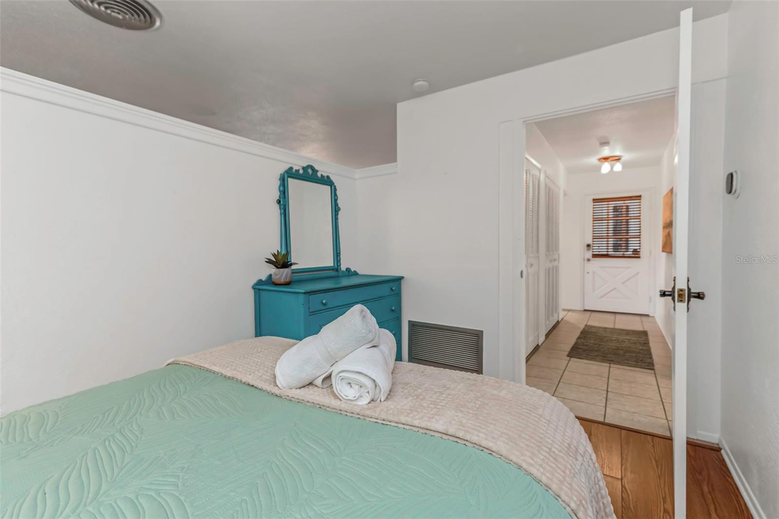 BAY RIDGE TERRACE UNIT 4 - Residential