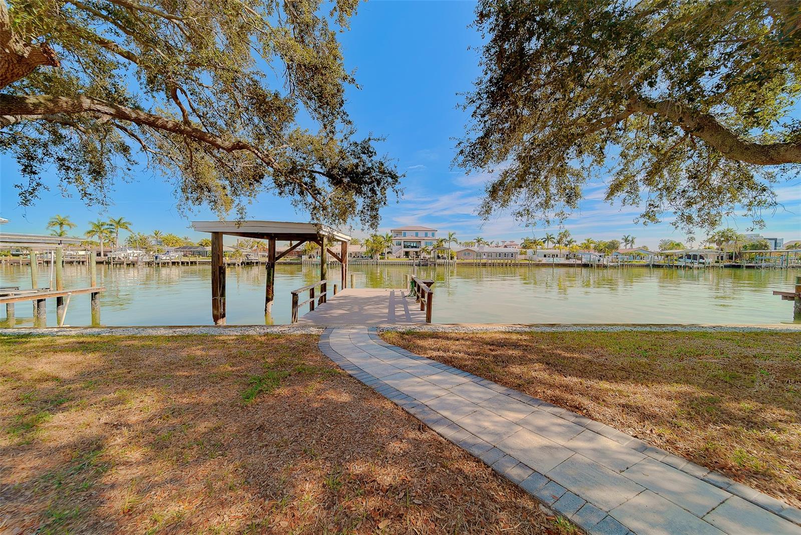 ISLAND ESTATES OF CLEARWATER - Residential