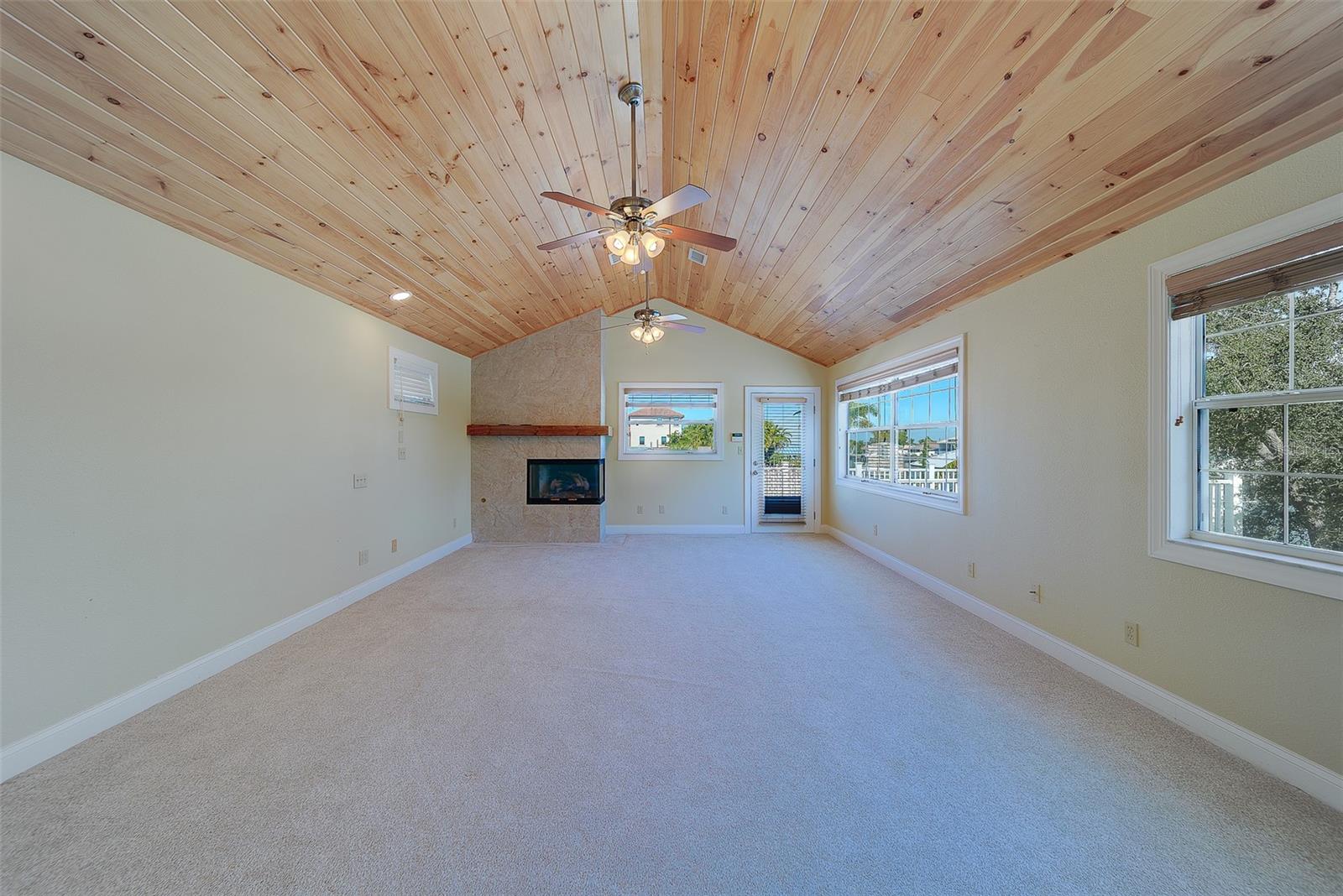 ISLAND ESTATES OF CLEARWATER - Residential