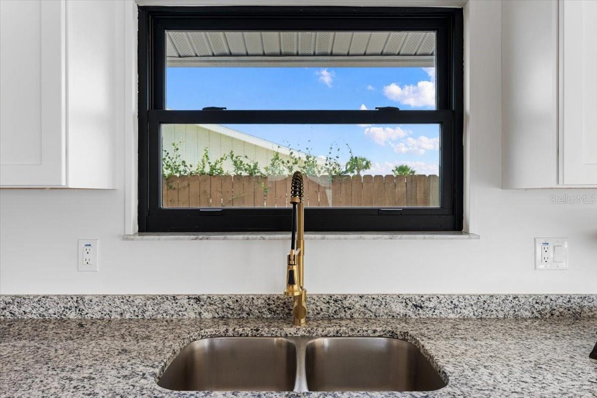 YACHT HAVEN - Residential