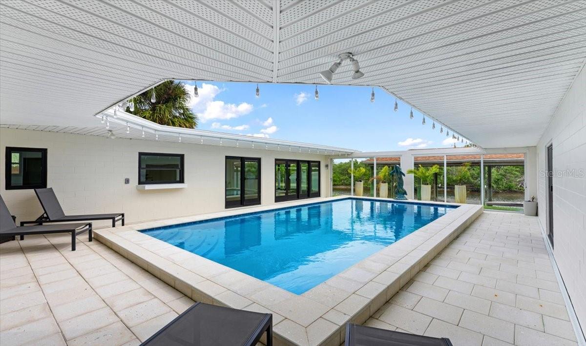 YACHT HAVEN - Residential