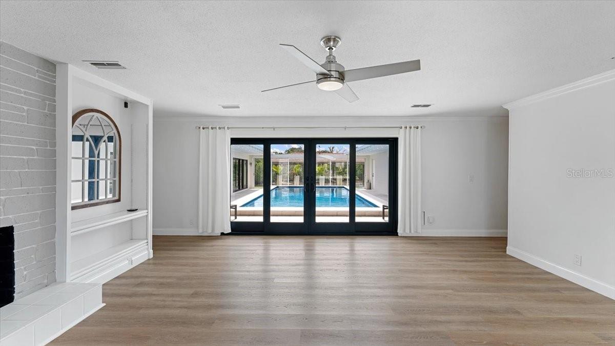 YACHT HAVEN - Residential