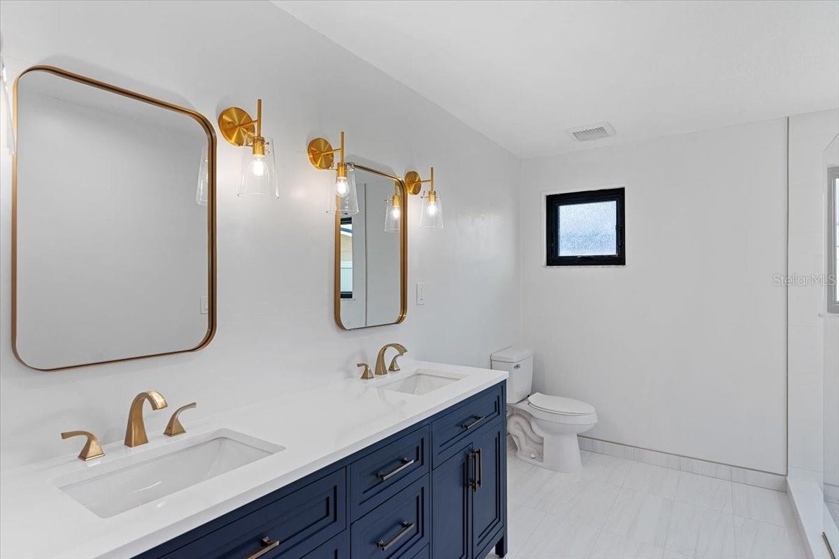 YACHT HAVEN - Residential