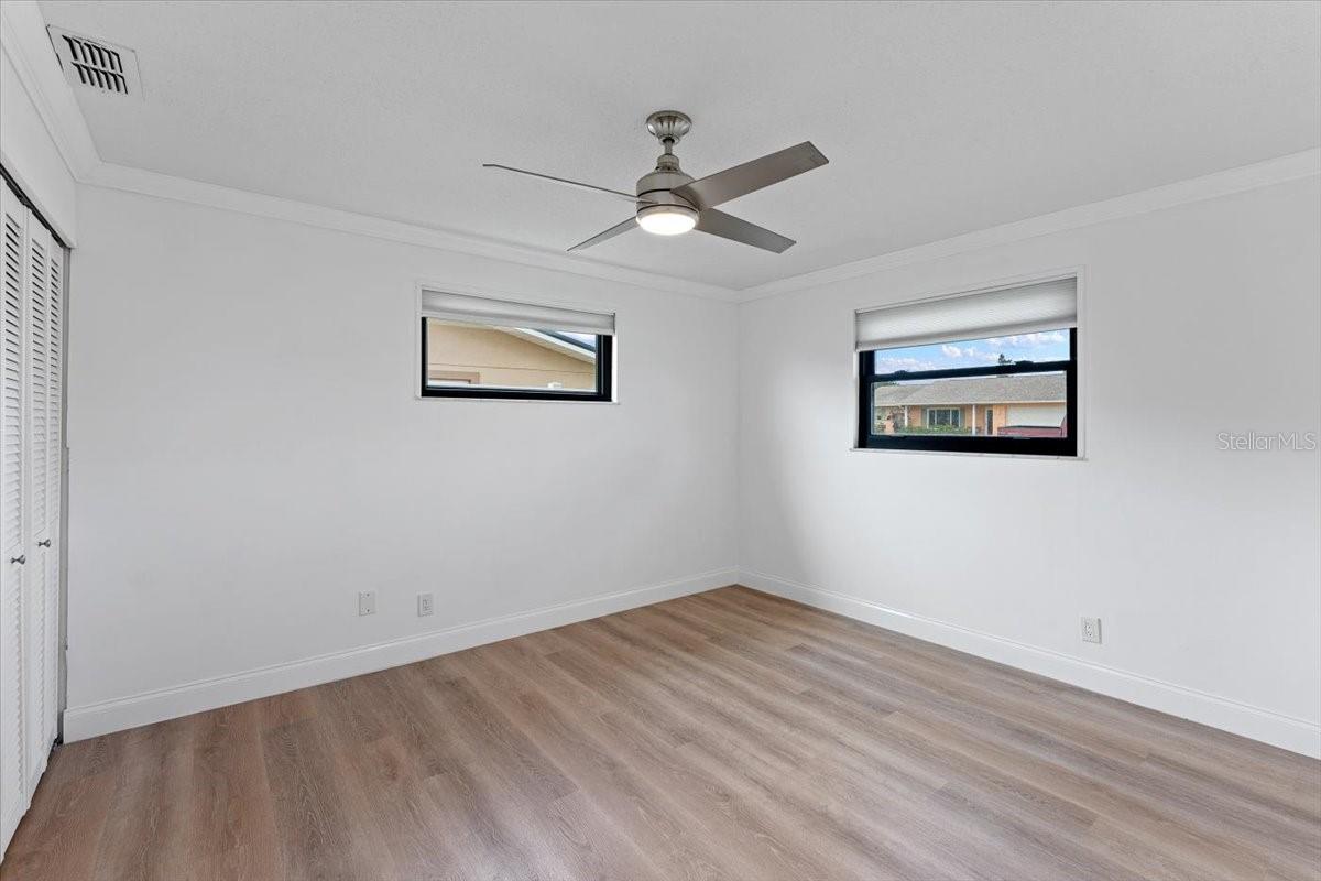 YACHT HAVEN - Residential