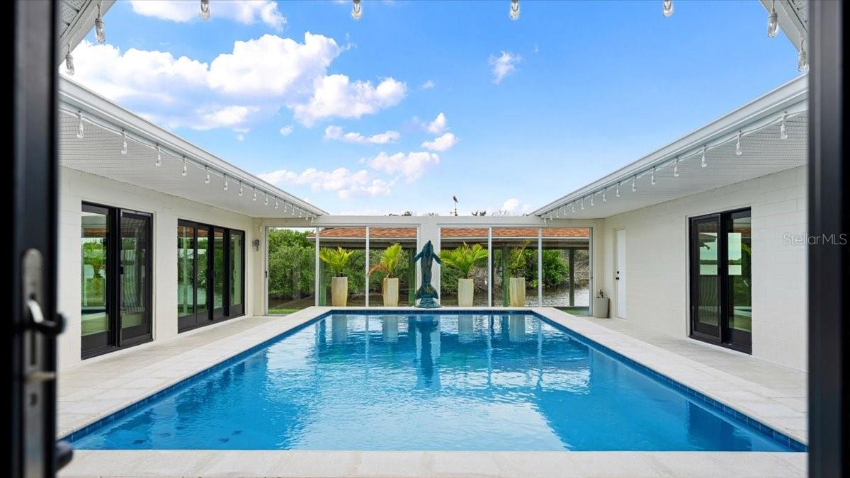 YACHT HAVEN - Residential