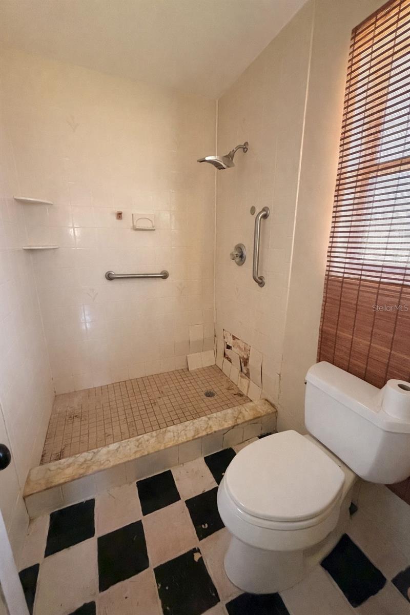 FLORIDA SHORES 01 - Residential