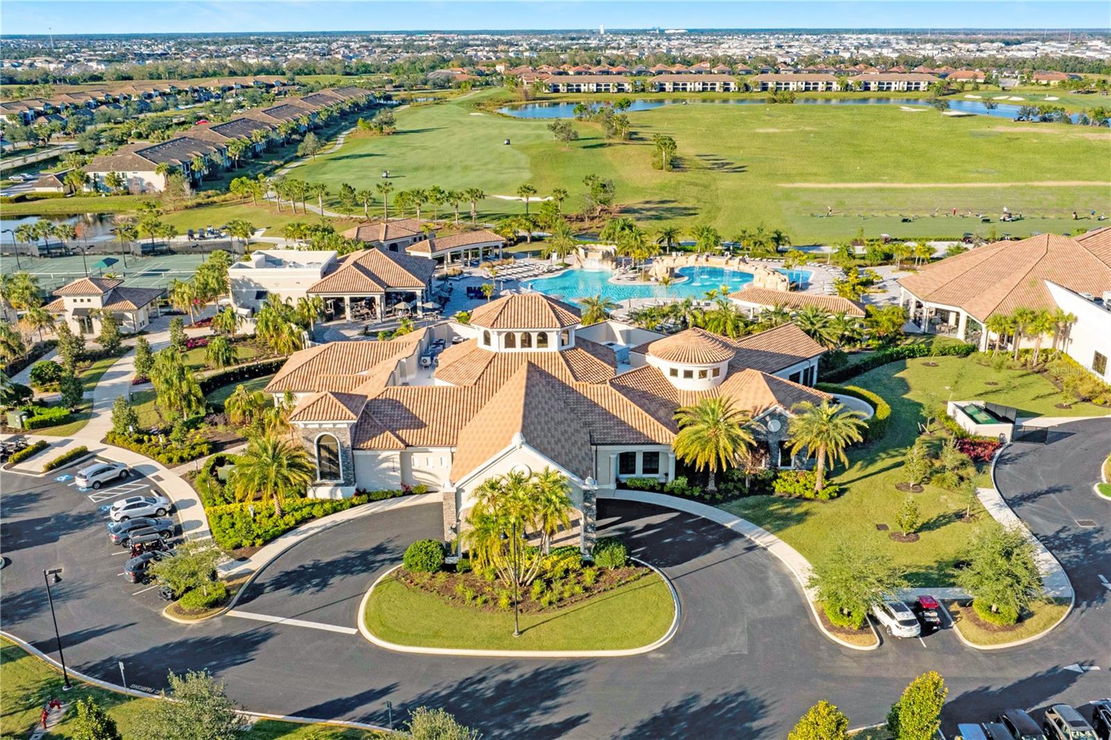 COACH HOMES IV AT LAKEWOOD NATIONAL - Residential