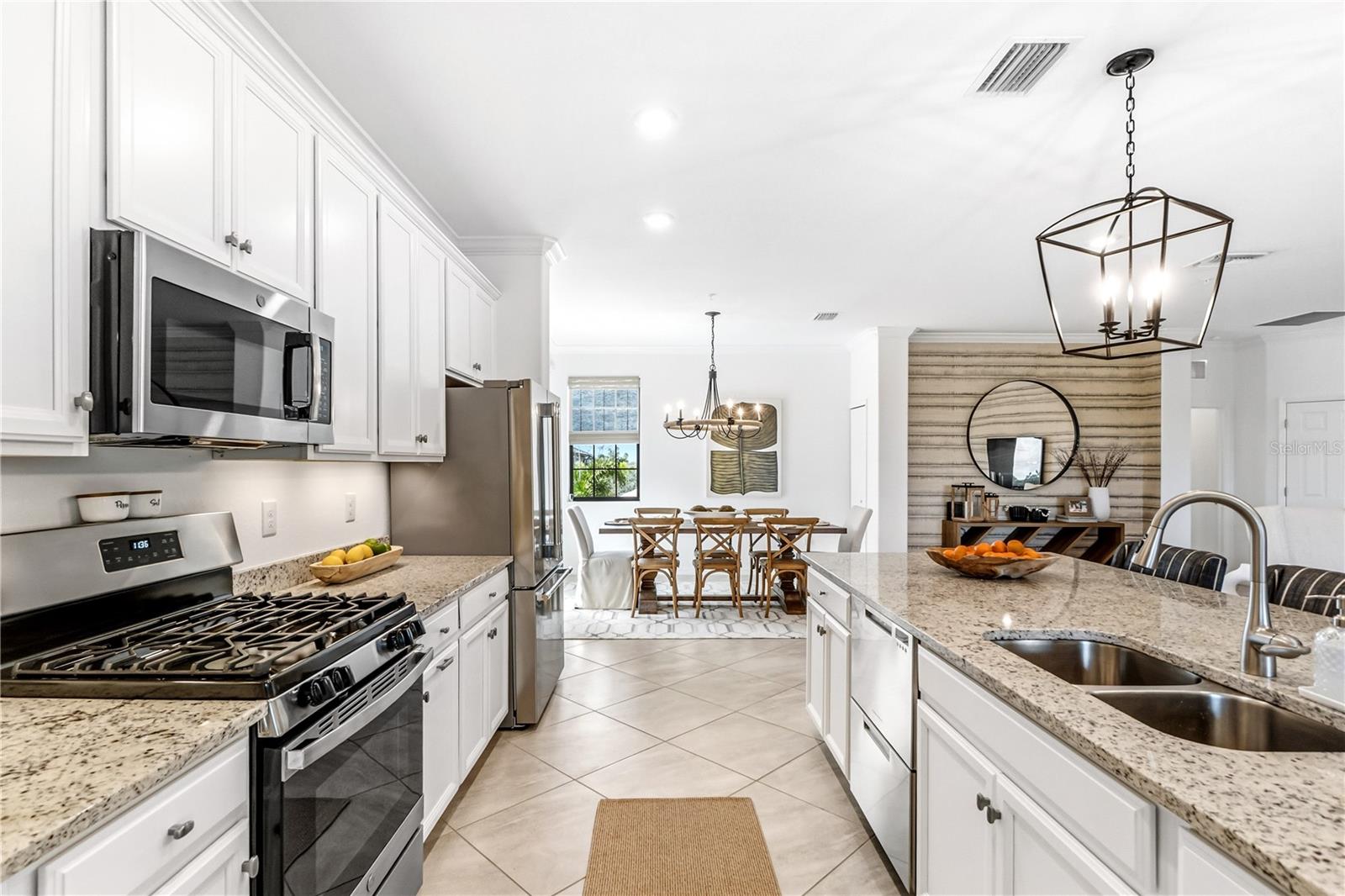 COACH HOMES IV AT LAKEWOOD NATIONAL - Residential