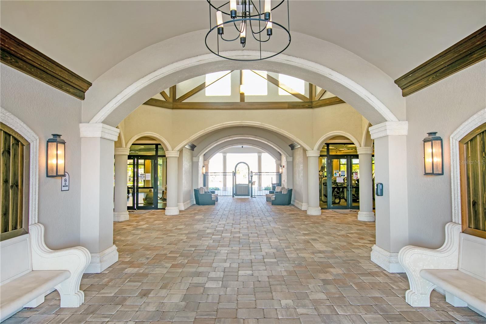 COACH HOMES IV AT LAKEWOOD NATIONAL - Residential