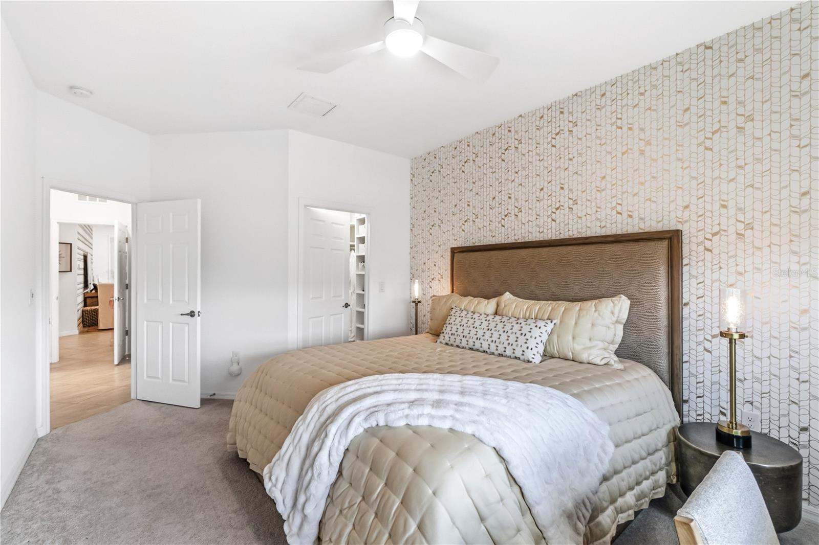 COACH HOMES IV AT LAKEWOOD NATIONAL - Residential