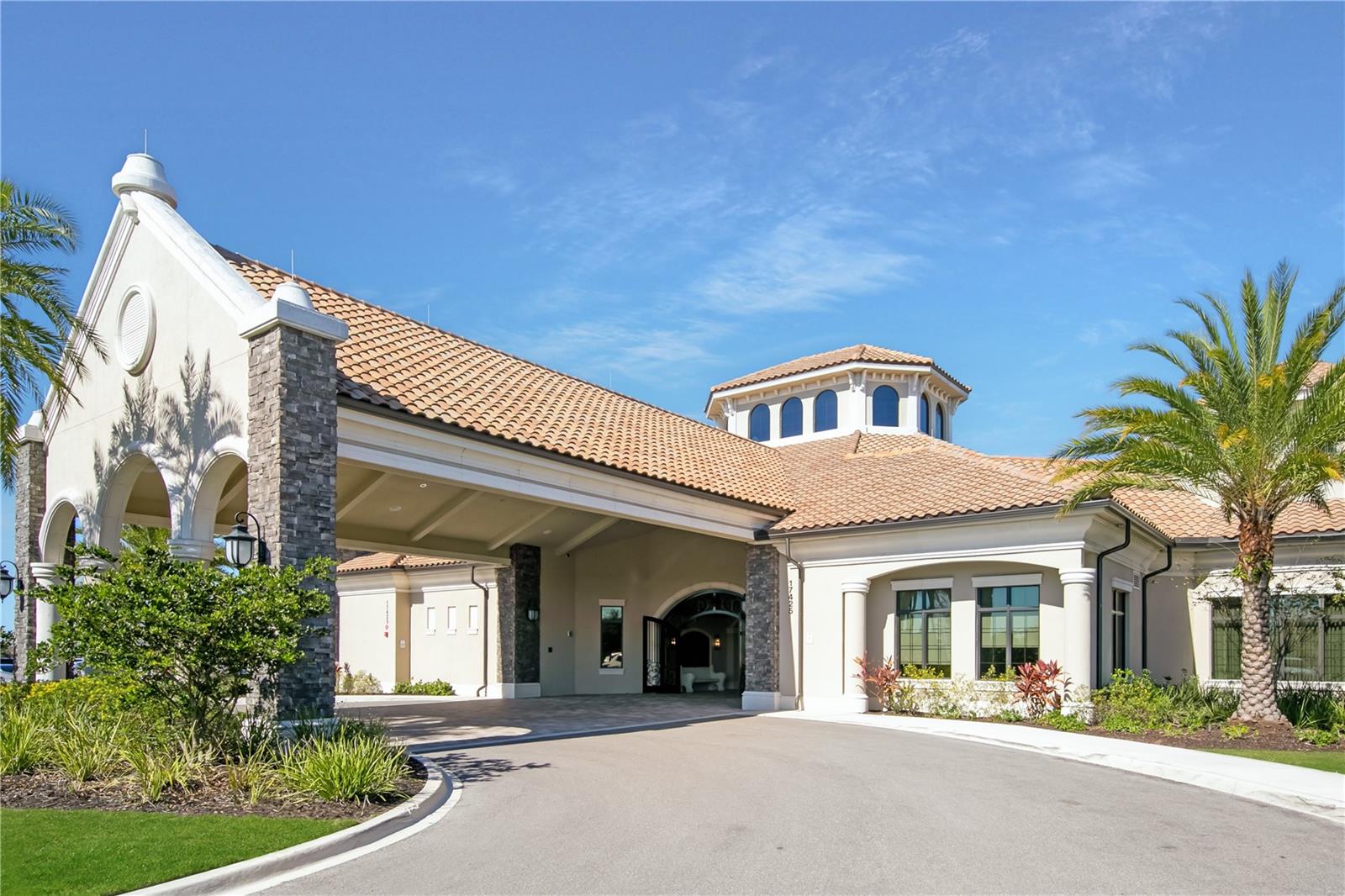 COACH HOMES IV AT LAKEWOOD NATIONAL - Residential